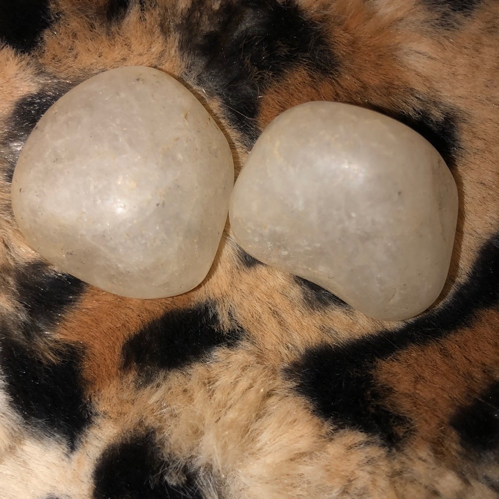 Clear quarts